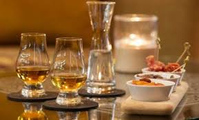 Bildergebnis für whisky and food